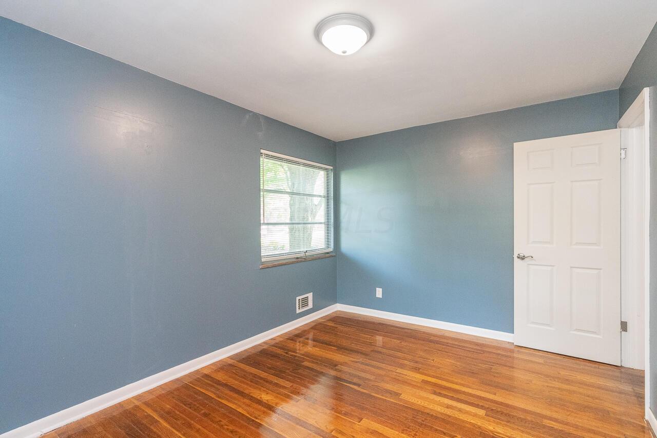 3522 West Henderson Road Columbus, OH 43220 - Photo 25 of 45 Gallery Image 25