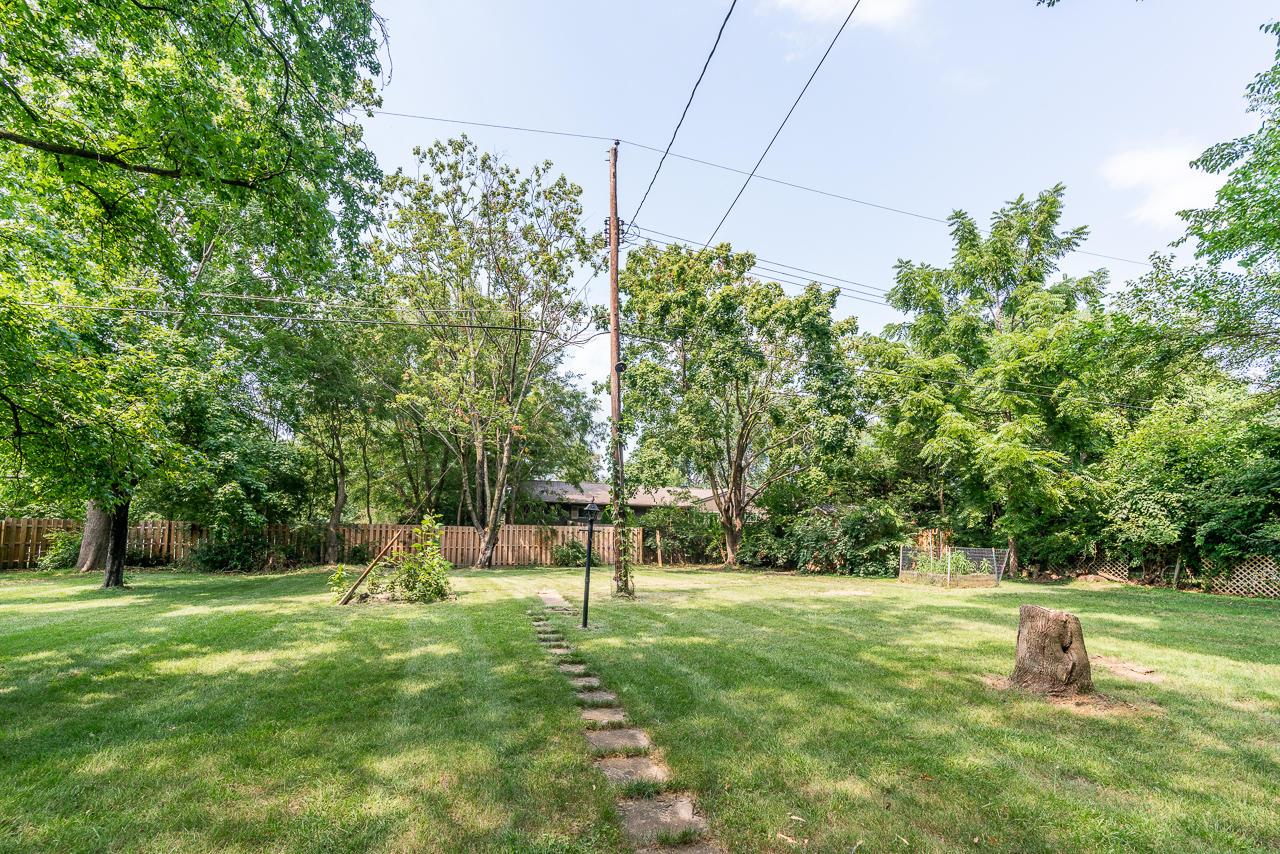3522 West Henderson Road Columbus, OH 43220 - Photo 38 of 45 Gallery Image 38