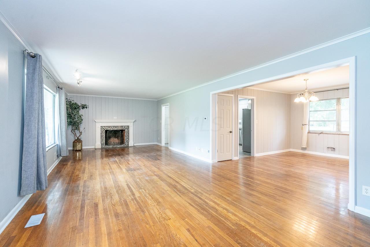 3522 West Henderson Road Columbus, OH 43220 - Photo 4 of 45 Gallery Image 4