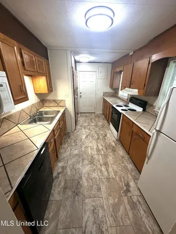 $61,900 | 3925 Camilla Drive, Jackson, MS 39212