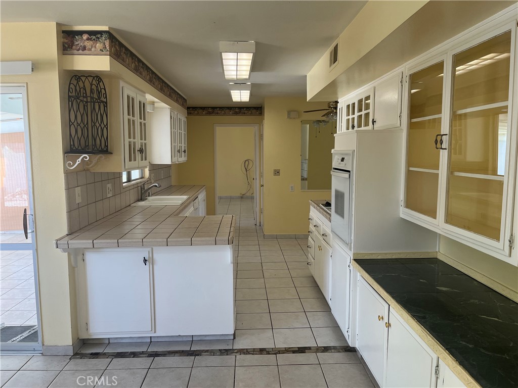 26020 Ridgemoor Road Menifee, CA 92586 - Photo 9 of 16