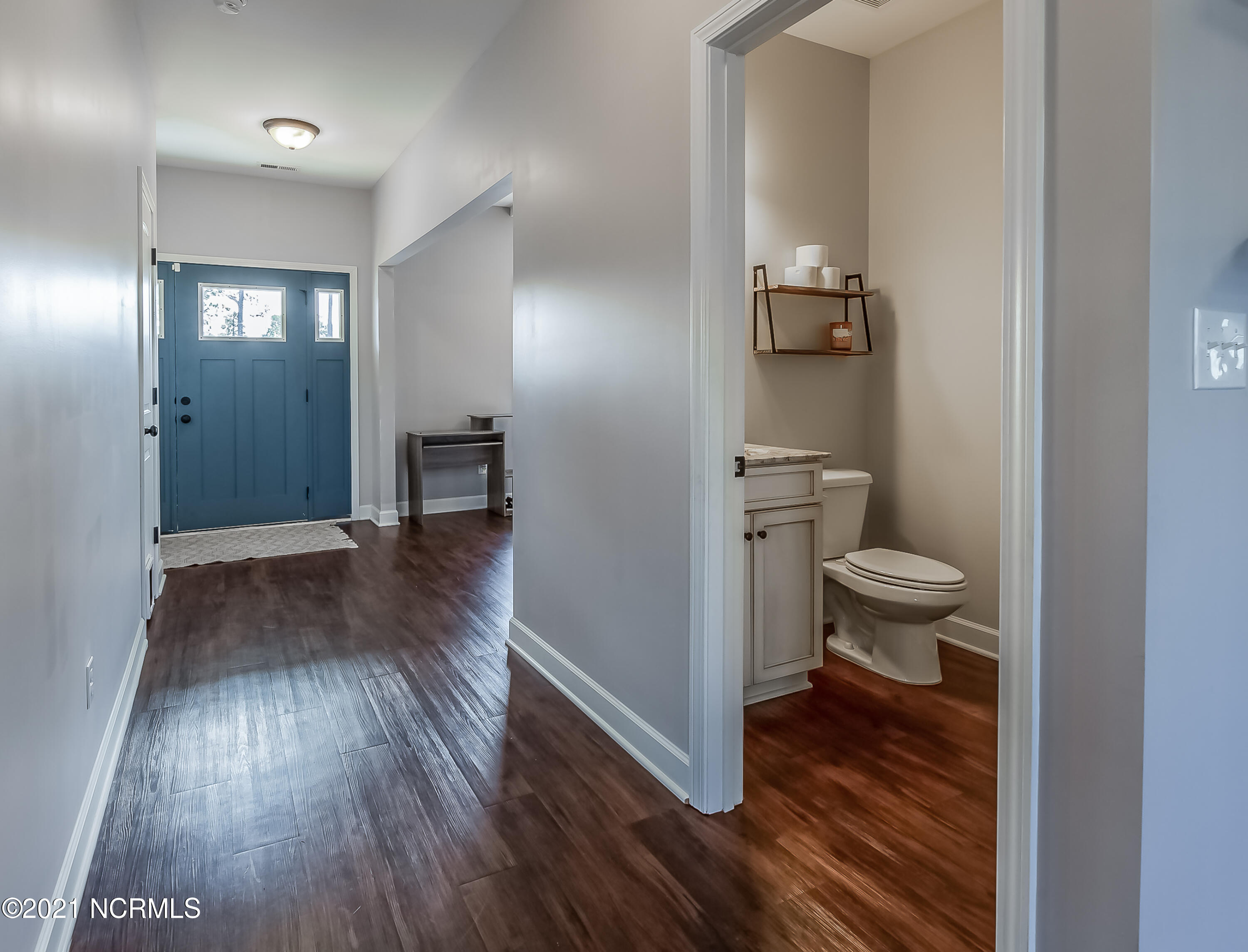 362 Inverness Drive Hubert, NC 28539 - Photo 5 of 56 5FOYER