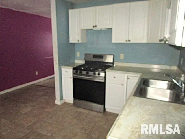 $89,900 | 2204 Easter Avenue, Pekin, IL 61554