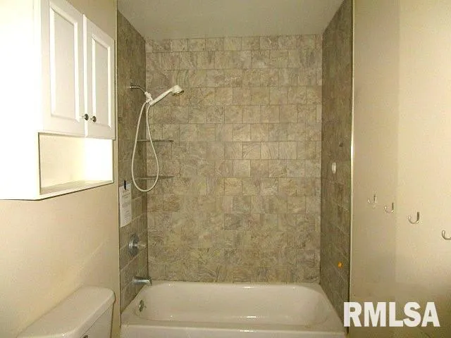 $89,900 | 2204 Easter Avenue, Pekin, IL 61554