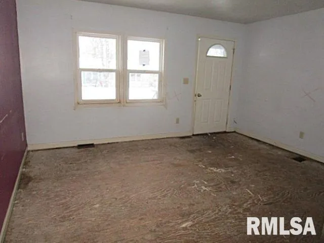 $89,900 | 2204 Easter Avenue, Pekin, IL 61554