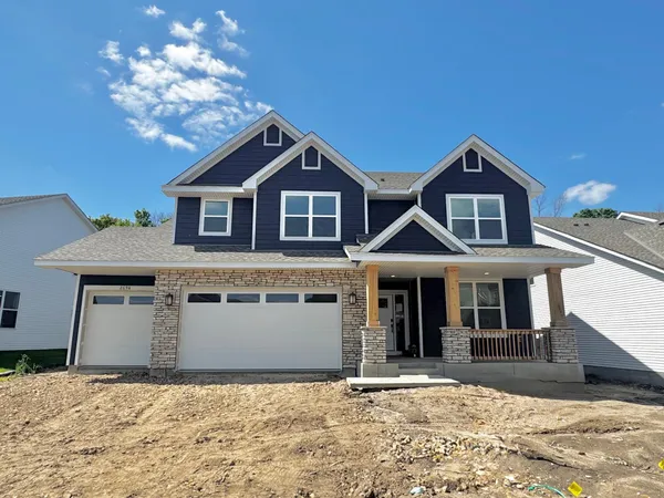 $735,800 | 2694 Aspen Drive, Shakopee, MN 55379
