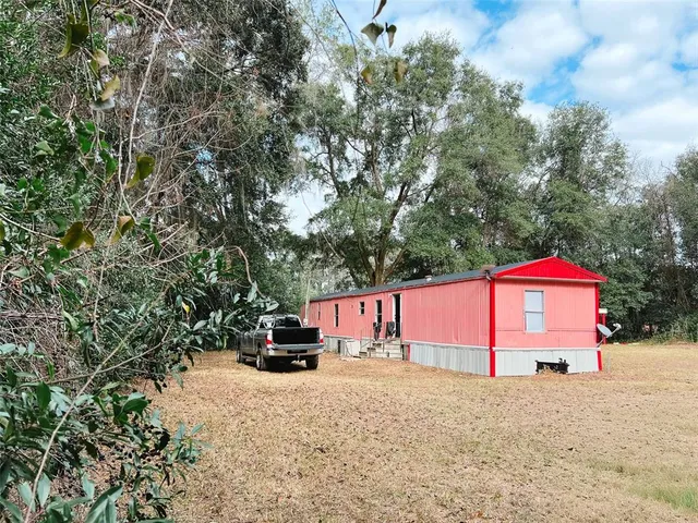 $115,900 | 16075 Northwest 37th Terrace, Reddick, FL 32686