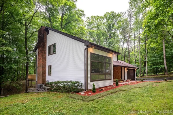 $565,000 | 4236 Evans Jacobi Road, Georgetown, IN 47122