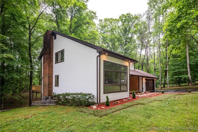 $570,000 | 4236 Evans Jacobi Road, Georgetown, IN 47122