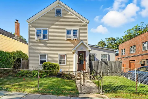 $2,199,999 | 124 West Lincoln Avenue, Mount Vernon, NY 10550
