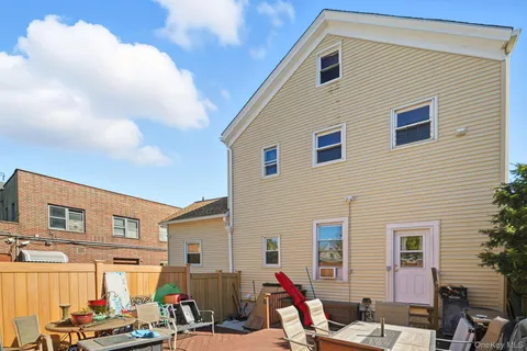 $2,199,999 | 124 West Lincoln Avenue, Mount Vernon, NY 10550