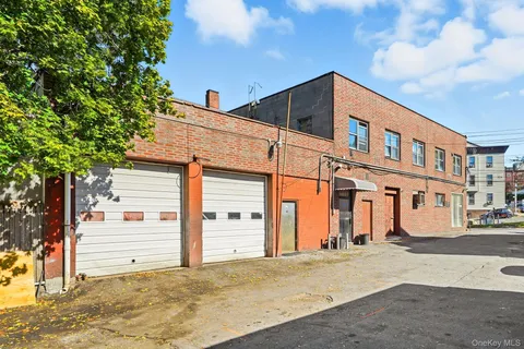 $2,199,999 | 124 West Lincoln Avenue, Mount Vernon, NY 10550