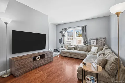 $2,199,999 | 124 West Lincoln Avenue, Mount Vernon, NY 10550