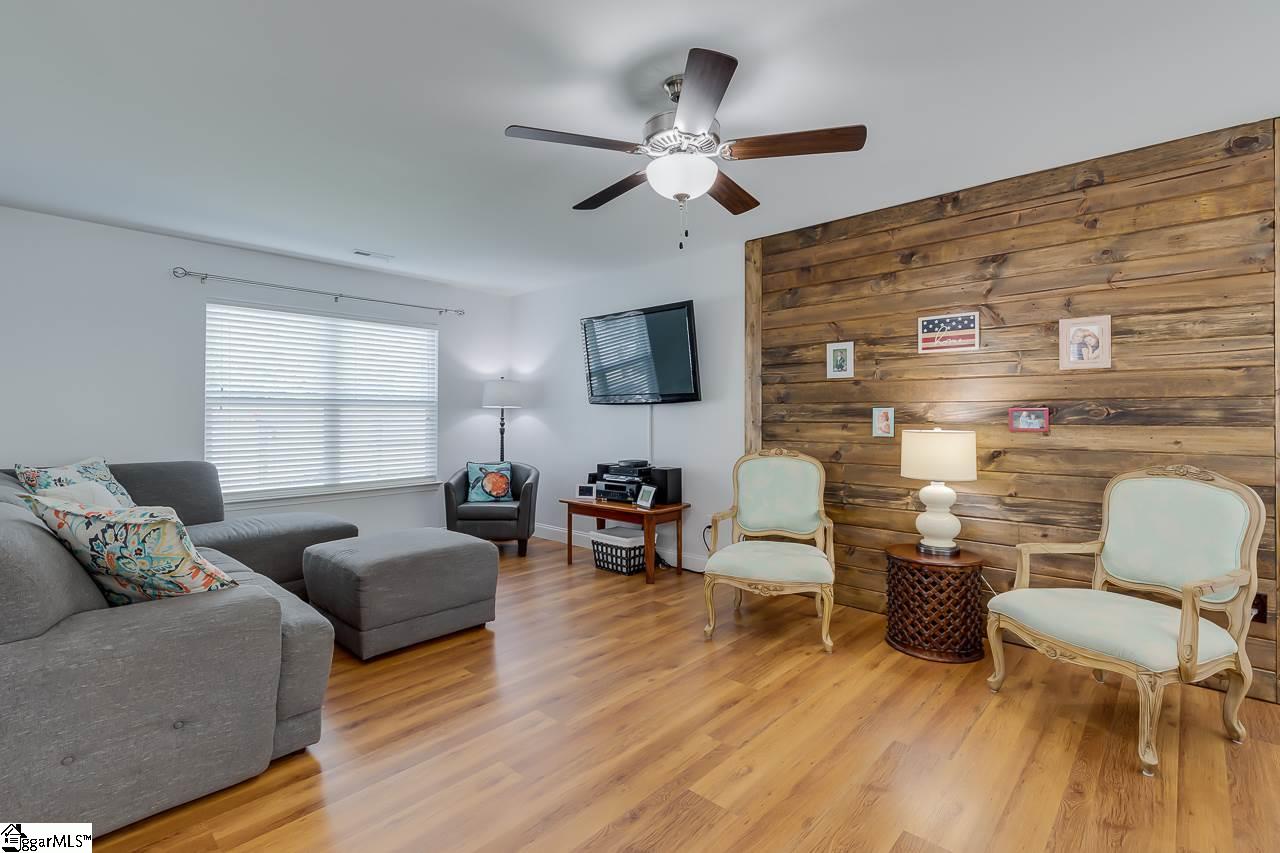 411 West Belvue Road Greenville, SC 29609 - Photo 5 of 34 Gallery Image 5