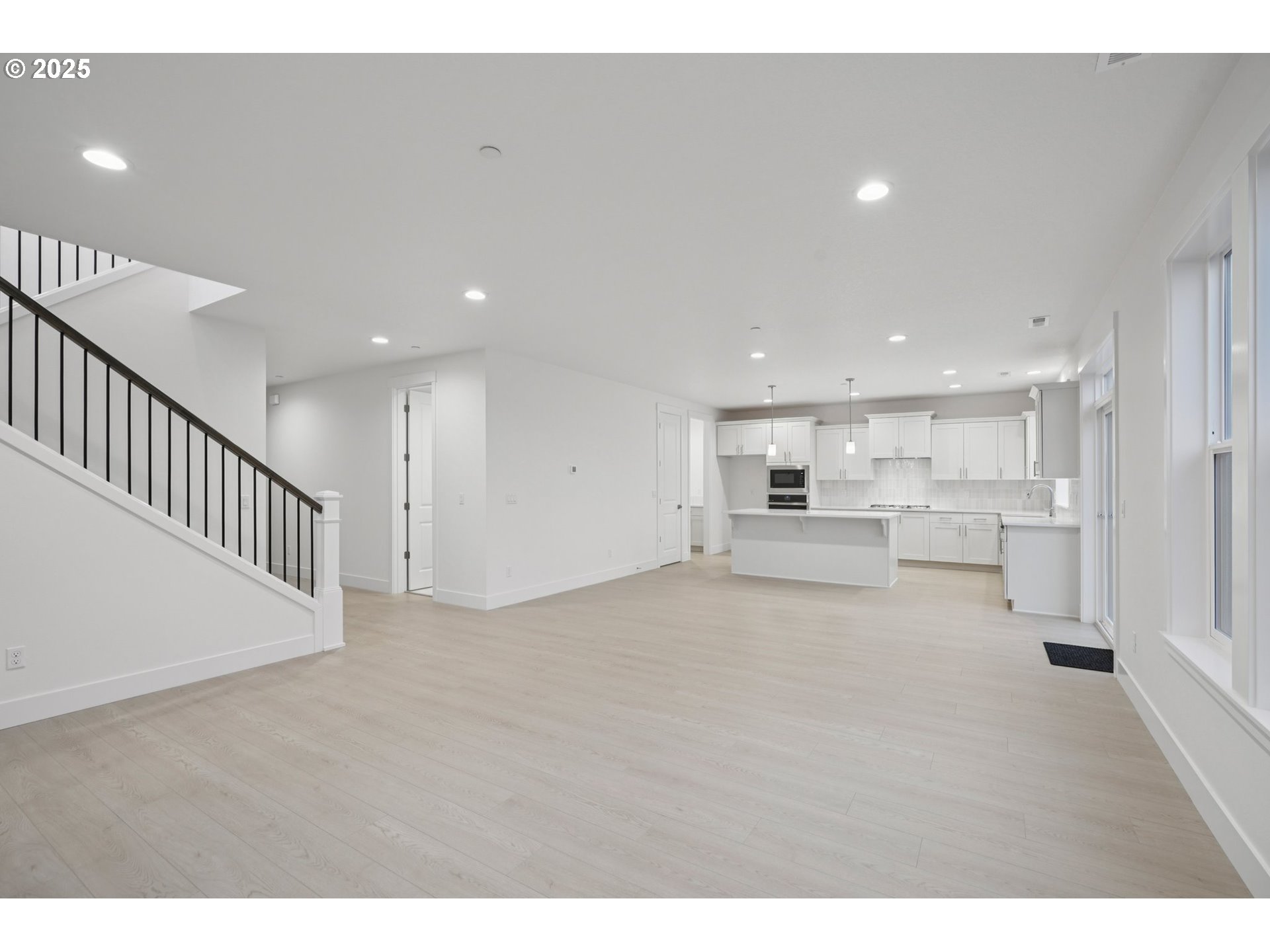 5426 North 93rd Avenue, Unit LT199 Camas, WA 98607 - Photo 15 of 36