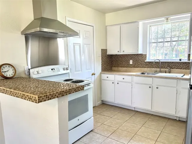 $1,300 | 3514 Sparrow Street, Houston, TX 77051