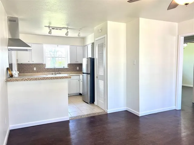 $1,300 | 3514 Sparrow Street, Houston, TX 77051