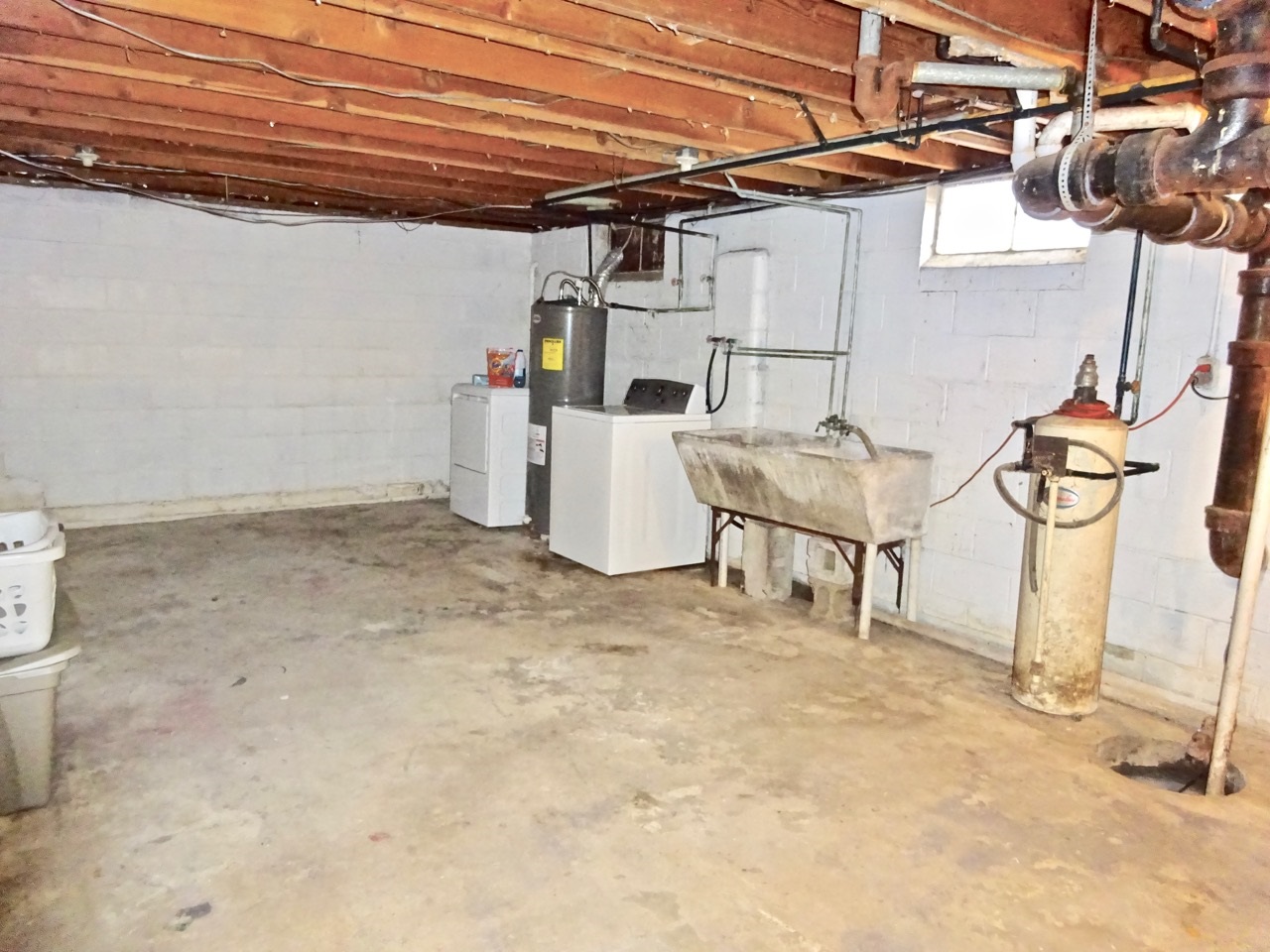 521 North Alden Road Muncie, IN 47304 - Photo 23 of 27
