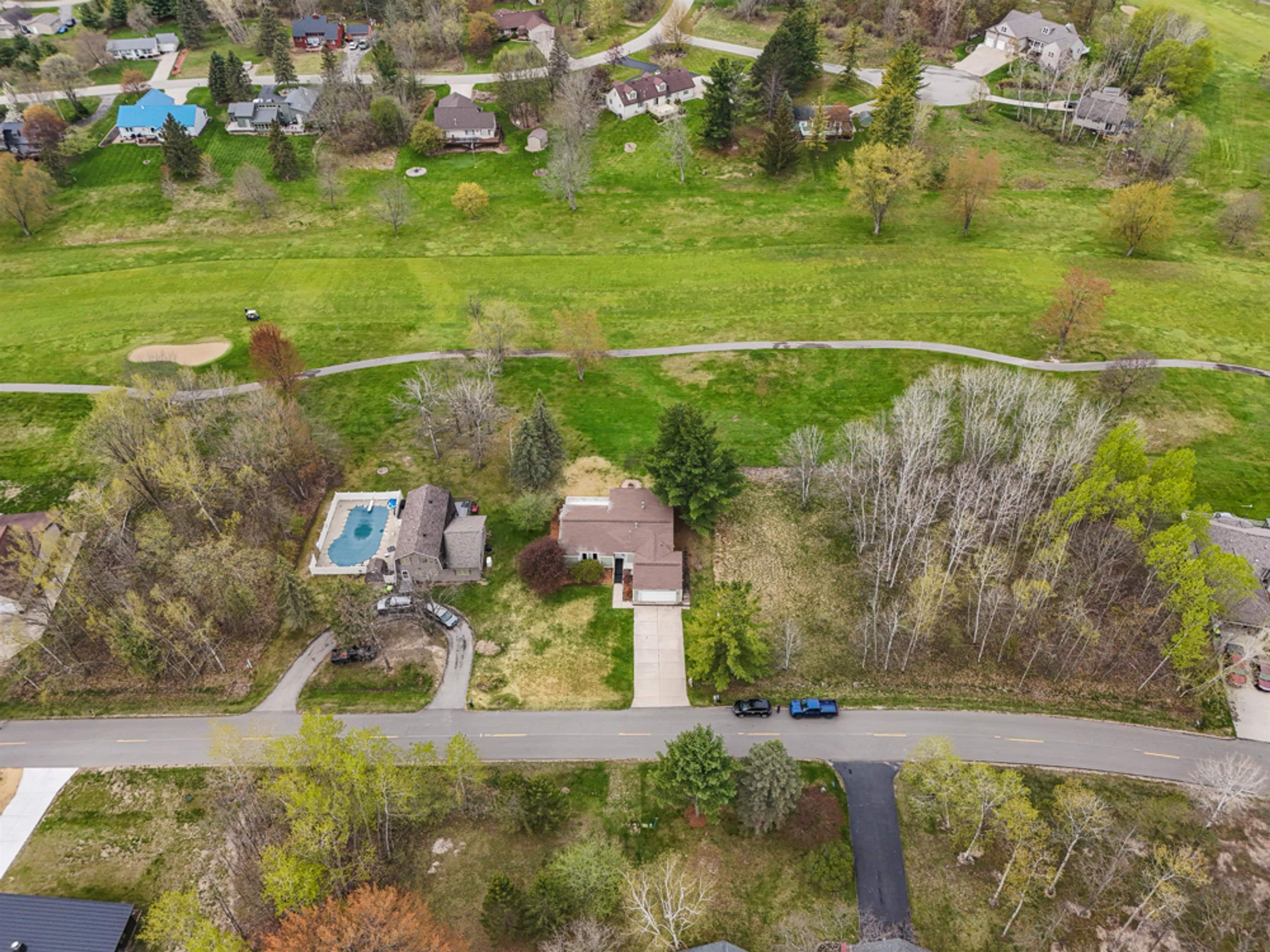 1727 Linksview Way Gladwin, MI 48624 - Photo 48 of 51