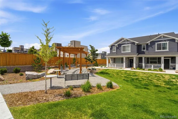 $2,975 | 11433 West Belleview Drive, Littleton, CO 80127