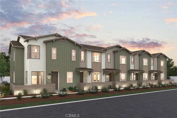 $565,990 | 9827 Crossbay Loop, Unit 808, Jurupa Valley, CA 92509