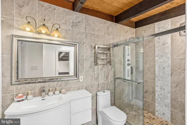 $995,000 | 900 Azalea Drive, Rockville, MD 20850