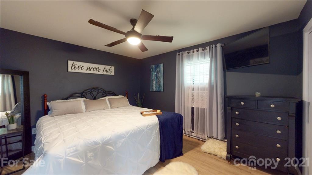 256 Georges Branch Road Candler, NC 28715 - Photo 10 of 17 Gallery Image 10