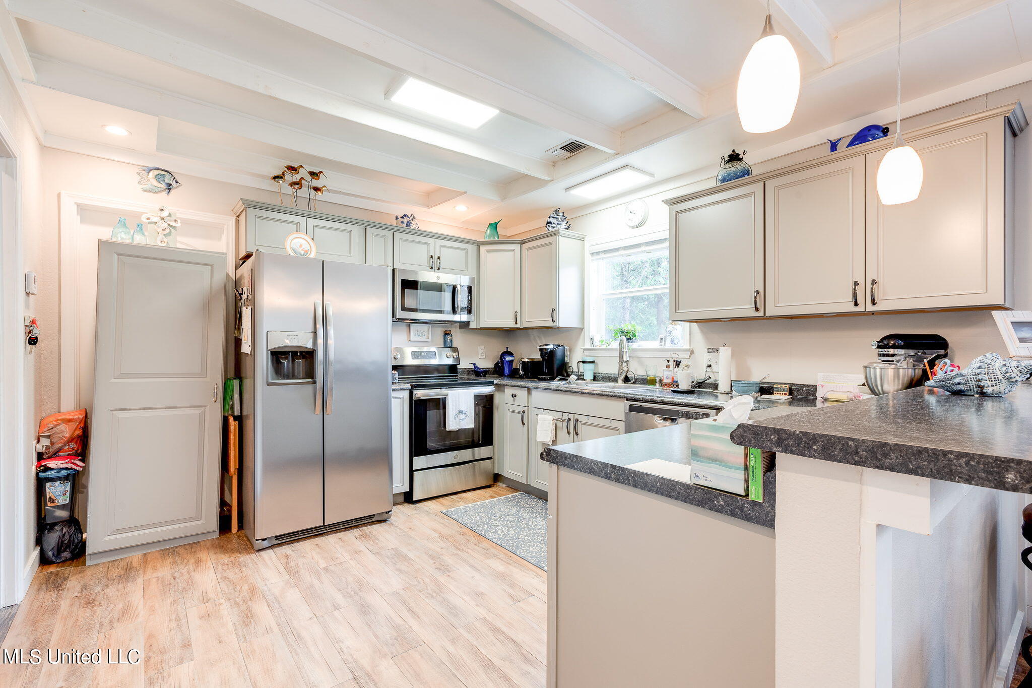 16245 McKay Road Gulfport, MS 39503 - Photo 38 of 50 Apartment Kitchen