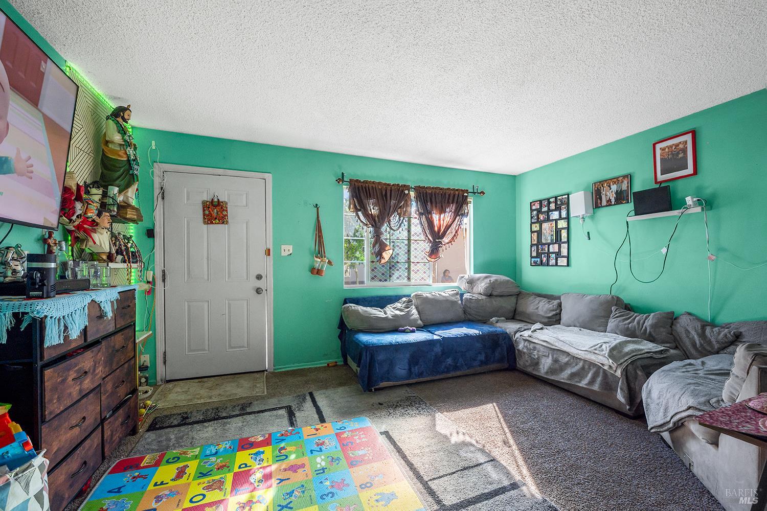 2549-2553 Corby Avenue Santa Rosa, CA 95407 - Photo 11 of 27