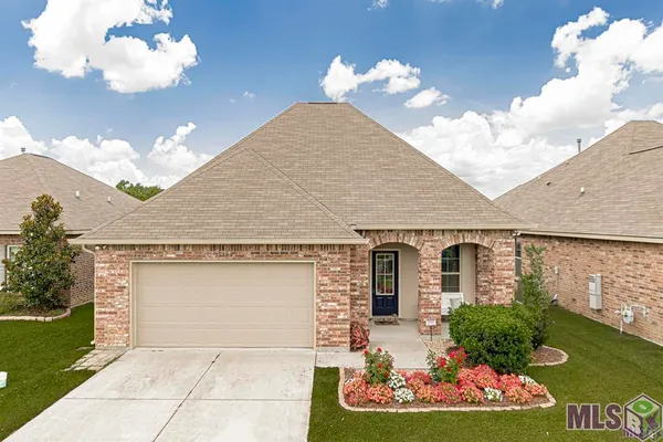 $2,200 | 15389 Mossystone Drive, Prairieville, LA 70769