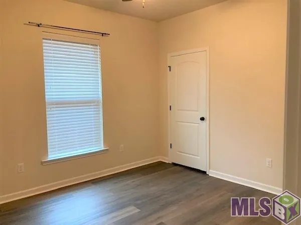 $2,200 | 15389 Mossystone Drive, Prairieville, LA 70769