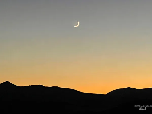 $2,500,000 | 21 Stanley Id 83278, Stanley, ID 83278