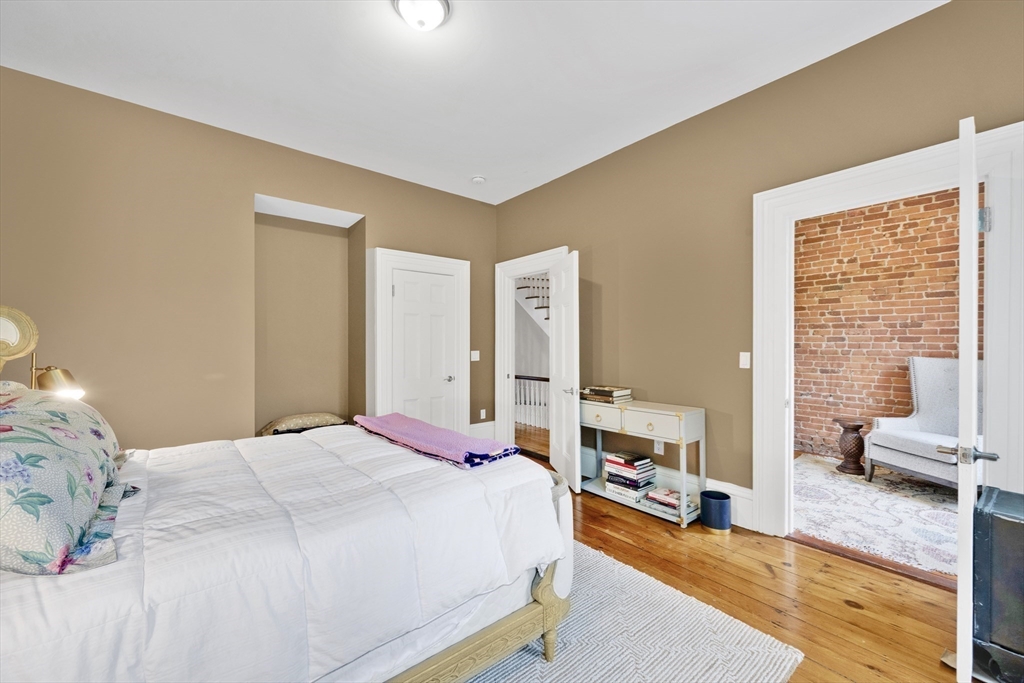 27 Mattoon Street Springfield, MA 01105 - Photo 22 of 37
