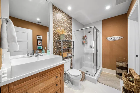 $1,999,000 | 155 South Ocean Avenue, Unit 606, West Palm Beach, FL 33404