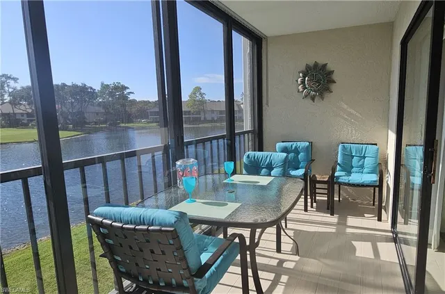 $4,250 | 460 Fox Haven Drive, Unit 1204, Naples, FL 34104
