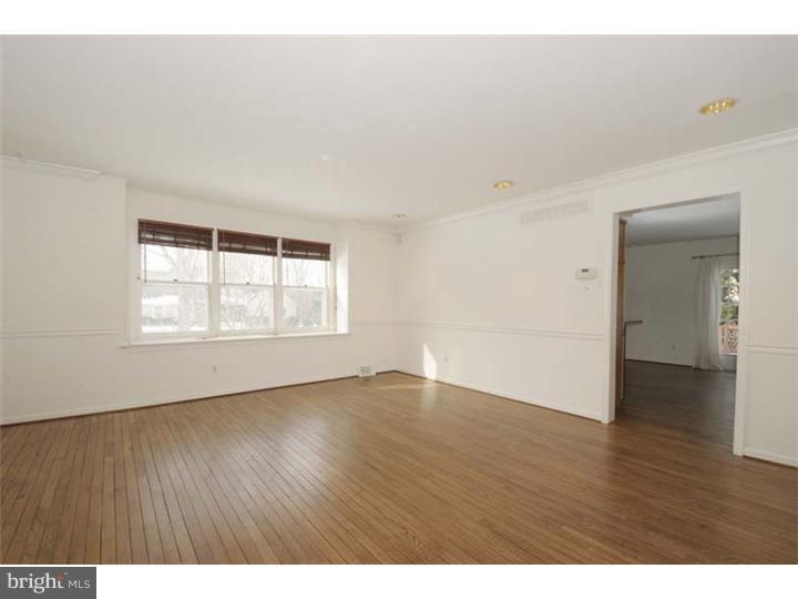 322 South Waterloo Road Devon, PA 19333 - Photo 5 of 15 Dining Room