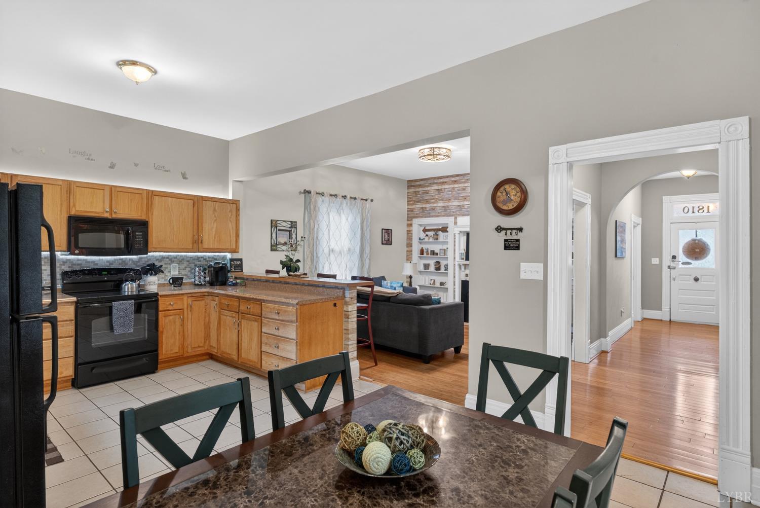 1810 Locust Street Lynchburg, VA 24504 - Photo 22 of 41