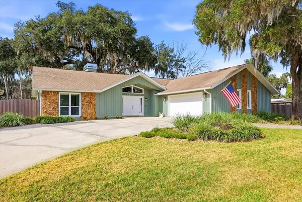 $479,000 | 204 Southeast 2nd Avenue, Crystal River, FL 34429