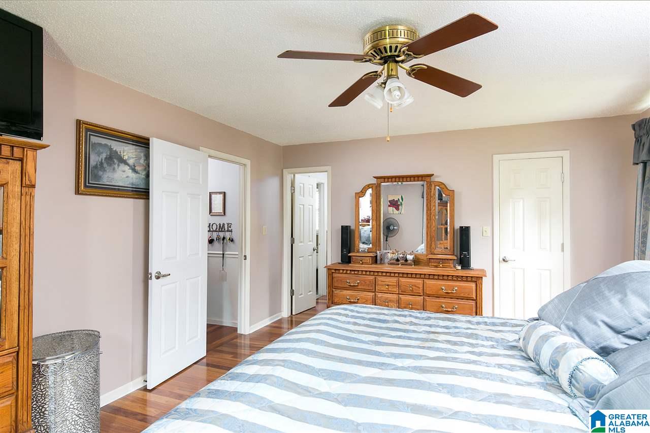 64 Shades Crest Road Birmingham, AL 35226 - Photo 18 of 39