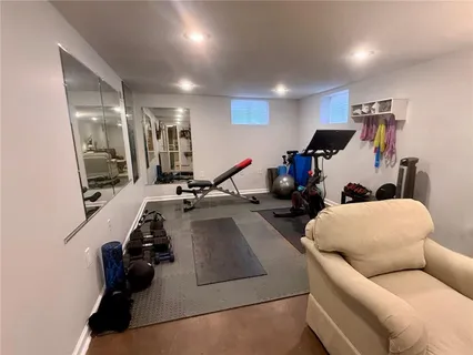 $415,000 | 5709 West 78th Street, Prairie Village, KS 66208