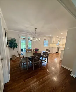 $415,000 | 5709 West 78th Street, Prairie Village, KS 66208