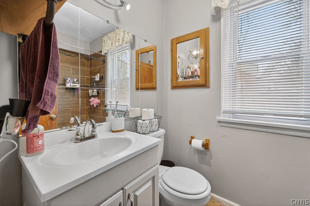 318 Seeley Road Syracuse, NY 13224 - Photo 16 of 29