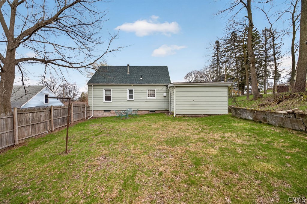 318 Seeley Road Syracuse, NY 13224 - Photo 28 of 29