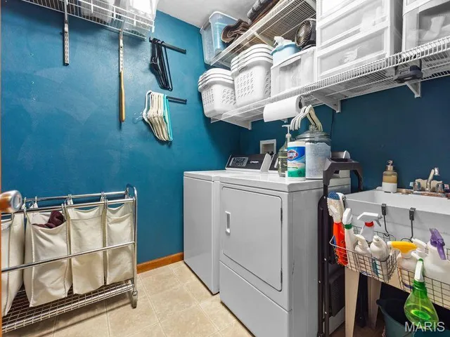 $455,000 | 304 Torrington Lane, Freeburg, IL 62243