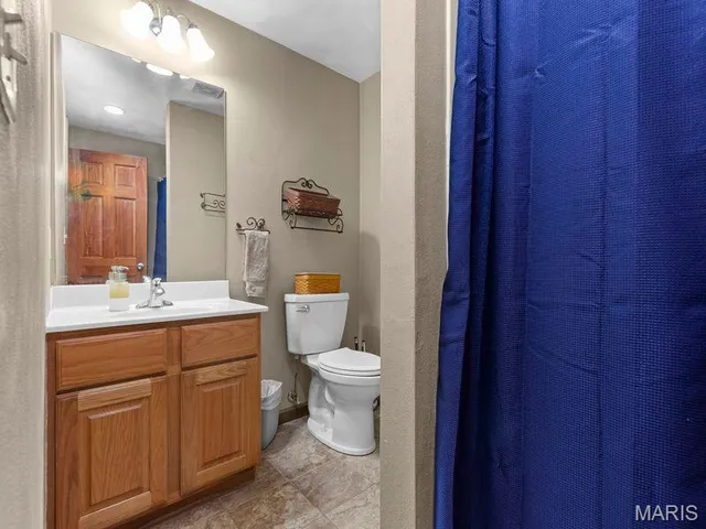 $455,000 | 304 Torrington Lane, Freeburg, IL 62243