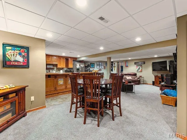 $455,000 | 304 Torrington Lane, Freeburg, IL 62243