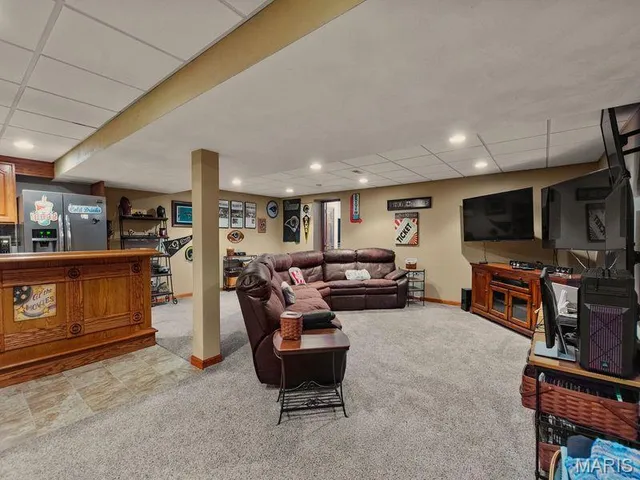 $455,000 | 304 Torrington Lane, Freeburg, IL 62243