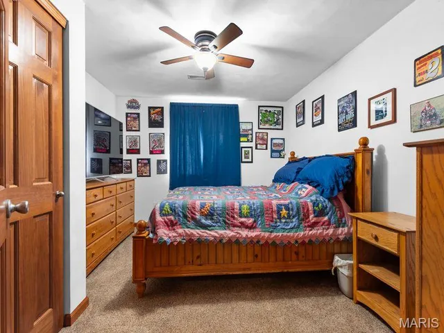 $455,000 | 304 Torrington Lane, Freeburg, IL 62243