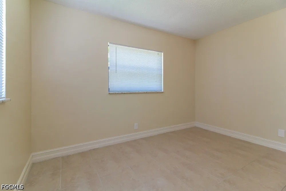 23816 Southwest 65th Way Boca Raton, FL 33428 - Photo 11 of 13