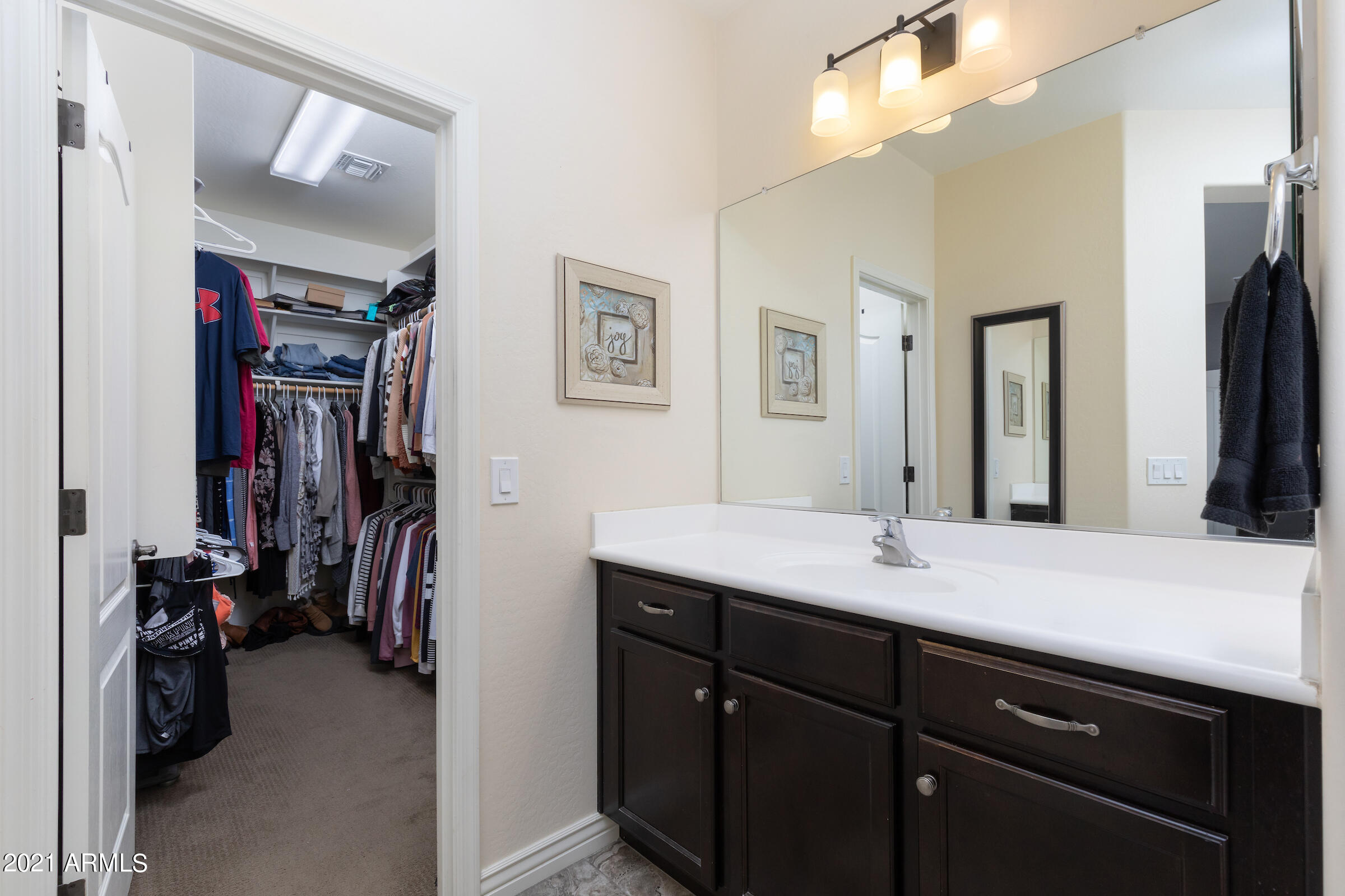2464 East Stacey Road Gilbert, AZ 85298 - Photo 16 of 34 2464_E_Stacey_Rd_27